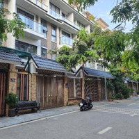 Cần Bán Nhà Liền Kề, Khu Dự Án Thấp Tầng Hbt - Nhà Mới Đẹp Full Nt, 5Tầngdiện Tích100M2Mặt Tiền5M, 28,5 Tỷ