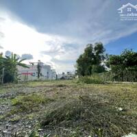 Bán đất thổ nằm ngay Hồ Học Lãm, Bình Tân