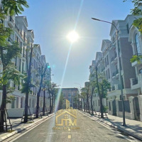 Bán Biệt Thự Vinhomes Grand Park, 25 Tỷ, 200M2, Trực Tiếp Chủ, Giá Ưu Đãi. Liên Hệ 0828030977 Thiện
