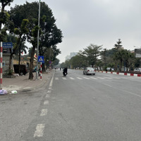 Cần Bán Nhà Mặt Phố Hoàng Quốc Việt-Đẹp Hơn Ngọc Trinh