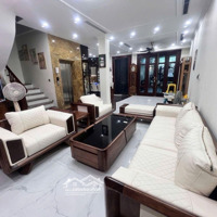 Bán Biệt Thự 5 Phòng Ngủ 5 Vệ Sinhtại Lĩnh Nam, 25 Tỷ, 121M2, View Đẹp, Chính Chủ, Hoàng Mai, Hn