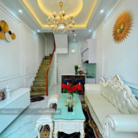 Siêu Phẩm Hàng Cực Hiếm 2 Mặt Tiền Đường Ngô Gia Tự Quận 10 . Gía Rẻ Chỉ 27 Tỷ