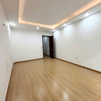 Cầu Diễn - Lô Góc Dân Xây - Ngõ Thông Kd Tấp Nập - Ôtô Vào Nhà. Giá Chỉ 7,8Tỷ