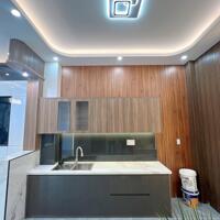 Nhà lầu xây mới cách Trường tiểu học An Bình 100m