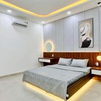 Nhà Mới hẻm lớn 8m Lạc Long Quân, Ni Sư Huỳnh Liên - DT: 4 x 11m, 5 tầng, giá: 8.9 tỷ LT