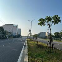 Bán nhà đường Minh Mạng, trục đường đôi thông thẳng bãi tắm Sơn Thuỷ, vị trí đẹp giá cần bán nhanh