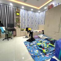 Nhà đẹp 4 tầng, Đỗ Xuân Hợp, PLB, xe hơi trong nhà, 100m2, ngang 5m, nhỉnh 8ty