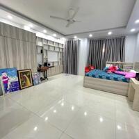 Nhà đẹp 4 tầng, Đỗ Xuân Hợp, PLB, xe hơi trong nhà, 100m2, ngang 5m, nhỉnh 8ty