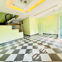 Hàng Xóm Bệnh Viện 108 Phân Lô Ôtô Đỗ Cửa Vào Nhà Ở + Văn Phòng Hợp Lý 5T + 75Mmặt Tiền5,1M Nhỉnh 20Tỷ