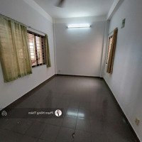 Bán Gấp Căn Hộ Cc Đồng Diều, 2,5 Tỷ, 66M2, 2 Phòng Ngủ+ 1 Vệ Sinhtại Cao Lỗ, Q.8, Hcm . Liên Hệ: 0933888725