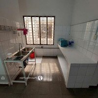 Bán Gấp Căn Hộ Cc Đồng Diều, 2,5 Tỷ, 66M2, 2 Phòng Ngủ+ 1 Vệ Sinhtại Cao Lỗ, Q.8, Hcm . Liên Hệ: 0933888725