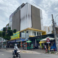 70 Tỷ - Mặt Tiền / Phạm Văn Đồng - 22X14M, Cn: 300 M2 - Hầm 6 Tầng + Thang Máy, Hđt: 200 Triệu