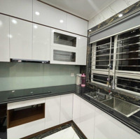 Bán Căn Hộ 110M2 Tại 113 Trung Kính, 7 Tỷ, Yên Hòa, Cầu Giấy - 0988579062