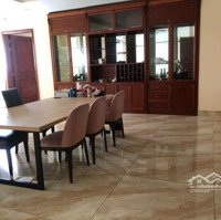 Cân Bán Gấp Toà Nhà Văn Phòng Đường Lớn Ngay Trung Tâm Ubtp Thủ Đức, 1 Hầm, Trêt, 6 Lầu, Sổ Hồng