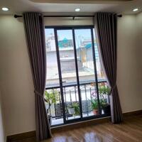 Bán nhà Nguyễn Văn Đậu, 10 tỷ, 40m2, 5PN, 5WC, siêu hot