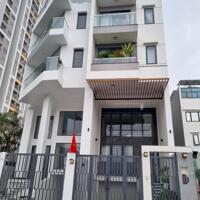 Cần cho thuê nhà phố nguyên căn mặt tiền đào trí 4 tầng nhà mới đẹp,4pn,5wc,ở liền 38tr tl