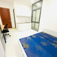 Cho Thuê Căn Hộ Dịch Vụ Full Nội Thất Gần Chợ Cây Quéo, Gần Ngã Tư Hàng Xanh Và Các Quận Trung Tâm
