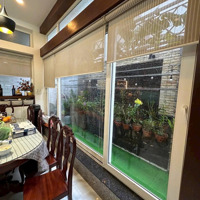 Biệt Thự Trong Kdc Gia Hoà, Phước Long B, Q9. Giá: 15,8 Tỷ. Nội Thất Cao Cấp, Có Thang Máy