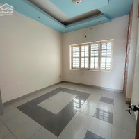 18 Triệu/Tháng - 4 Tầng - Mặt Tiền Kinh Doanh Đặng Thúc Liêng P4 Q8 5 Phòng Ngủ4Wc