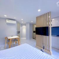 Cho Thuê Căn Hộ Ban Công, Rộng 30m2 ở Chu Văn An gần Học viện Cán Bộ gần Vòng xoay Hàng Xanh Bình Thạnh