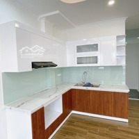 Nhà Siêu Đẹp Long Biên 45M2 5.7 Tỷ - Lô Góc - Ô Tô - Thang Máy