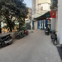Giáp Nhị Nhà Đẹp Dân Xây, Ngõ Nông Cách 1 Nhà Ra Ngõ Ôtô, 30M Ra Mặt Đường Bờ Sông Sét Xe Tải Tránh