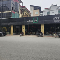 Sang Nhượng Quán Cafe Phố Trần Trọng Bình Sẵn Mô Hình Vào Kd Luôn.diện Tích240M2. Vỉa Hè Rộng Mênh Mông