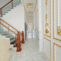 Bán Nhà Riêng Ở Xã Long Hiệp, Bến Lức, Long An,Diện Tích100M2 View Đẹp, Nhiều Tiện Ích