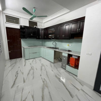Cho Thuê Nhà 4 Tầng Phố Trích Sài, Cách Hồ Tây 10M, 23 Triệu/Th