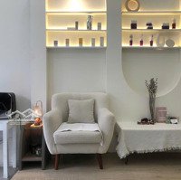 Bán Gấp Nhà Nguyễn Bỉnh Khiêm Quận 1Diện Tích4M X 17M, 4 Tầng, Hđ Thuê 50 Triệu/Tháng Giá Bán 19 Tỷ Tl