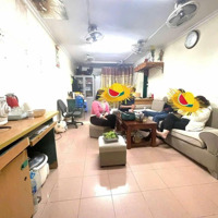 Bán Tập Thể Tôn Đức Thắng, Đống Đa, T1, 60M2 (Sổ 55M2), Ô Tô Đỗ Cửa, 2 Ngủ, 3.8 Tỷ