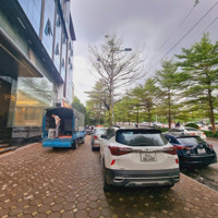 Cho Thuê Nhà Mặt Phố Đường Láng, 280 M2, 11 Tầng Thông Sàn, Tòa Nhà Phù Hợp Mọi Ngành Nghề