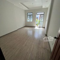 Nhàmặt Tiền3 Tháng 2 Đoạn Hàn Hải Nguyên Q11 .Diện Tích: 3.6 X 12.5M , 2 Tấm . 11.2 Tỷ