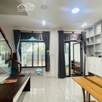 Nhà Phố Lakeview Citydiện Tích6X16M 3 Lầu Hoàn Thiện Nội Thất 4 Phòng Ngủ 5 Vệ Sinhgiá Thuê: 25 Triệu/Th Liên Hệ: 0907860179
