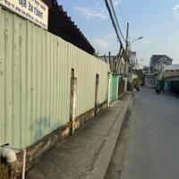 Chính chủ bán nhà lô góc 2 mặt tiền siêu đẹp diện tích 300m2 tại Hóc Môn, HCM