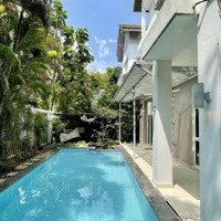 Định Cư Bán Gấp Biệt Thự Hồ Bơi Đầy Đủ Tiện Nghi Đường Võ Oanh Diện Tích 300M2 Hầm 3 Tầng Giá: 55Tỷ