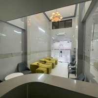 Mặt Bằng 120M2 Chỉ 18 Triệu - Nguyễn Thị Minh Khai - Đakao - Quận 1
