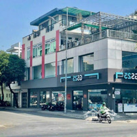 View Landmark! Bán Căn Góc 2Mt Trần Não, Q.2 - 10X30M, 2 Tầng, Hđt Highlands 100 Triệu/Th - Giá Bán 60 Tỷ
