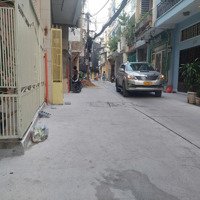 Nhà Phố Sang Trọng Ngay Trung Tâm Quận 3 4.5X16M - 3 Tầng Sân Thượng - Giá Chỉ 13.5 Tỷ!