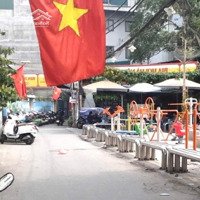 Bán Nhà-Phố Võ Thị Sáu-29 M2-3 Tầng-Mặt Tiền Bề Thế-Cạnh Hồ-Hiếm Nhà Bán-Giá:6.2 Tỷ