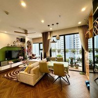 Chính Chủ Cần Bán Gấp Căn Góc 2N2Vs+Diện Tích64M,Nhà Ở Nên Tk Nội Thất Sịn Đẹp, Giá Bán 4.1 Tỷ