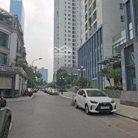 Bán Căn Hộ Chung Cư A10 Nam Trung Yên , 98M2 . Tầng 8 , 3 Ngủ , 2 Wc , Giá Bán 7,5 Tỷ