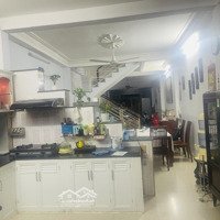 Hẻm Xe Tải Thông Hoàng Văn Thụ P4 Tân Bình 3 Tầng 81M2 ( 4.05 X 20 ) Còn 15.5 Tỷ.