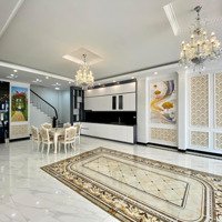 Bán Nhà Nhật Chiêu, Cực Gần Phố, 7 Tầng, Thang Máy, Siêu Tiện Nghi.