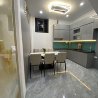 Chùa Bộc, Đống Đa, Lô Góc, Ngõ 3 Gác, 25M2, 5 Tầng, Mặt Tiền 4.2M Nhà Đẹp Ở Luôn, Giá Chỉ 4 Tỷ 950