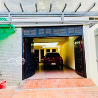 Nhà Trần Cung,81M2X5 Tầng,Mặt Tiền Khủng, Ô Tô Ngủ Trong Nhà,20M Ô Tô Tránh, Giá Cực Đẹp, Nhanh Tay