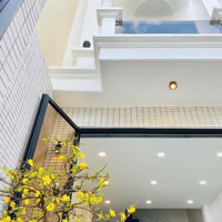 Nhà Mới Đẹp Nguyễn Duy Trinh, Phường Long Trường, Q.9 Dt:4X14M Cn:56 M2 Giá: 5.8 Tỷ Liên Hệ: 0901369619