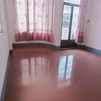 nhà 7 triệu 2 phòng ngủ có sân đậu ô tô gần bệnh viện Phụ Sản Cần Thơ
