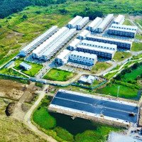 Kẹt Tiền Bán Lỗ Gấp Nhà 1 Trệt 2 Lầu Giá Bán 3.250 Tỷ. Nhà Nằm Ngay Gần Cổng, Đường Long Hậu 40M Vào