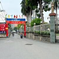 Chỉ 15.5 tỷ có CHDV 7 lầu HXH Dương Quảng Hàm 110m2 ngang 4m TN 90tr 23PN sát ĐH Văn Lang